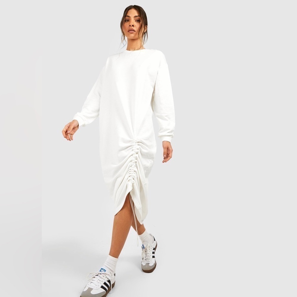 Boohoo White Long Sleeve Ruched Sweatshirt Dress Sz XS | Casual Chic Fall Outfit